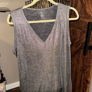 Worthington Silver Sleeveless V-Neck Tunic Top